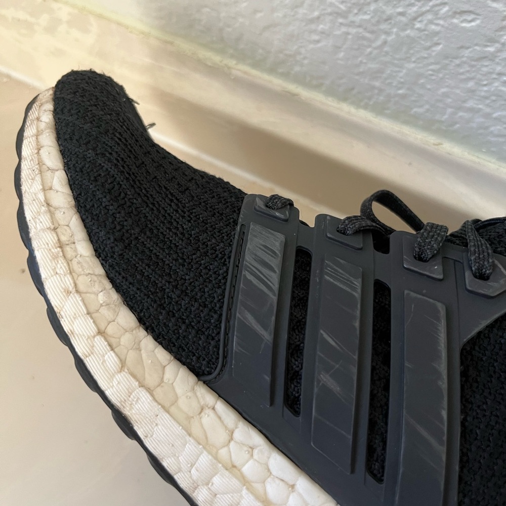 Adidas Women’s Ultra-boost Running Shoes Black Size 7.5 - Picture 10 of 10